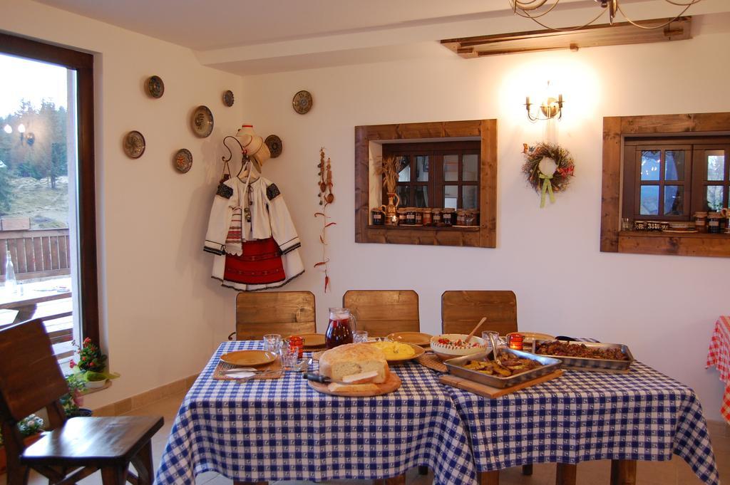 Cabana Motilor Mărişel Esterno foto