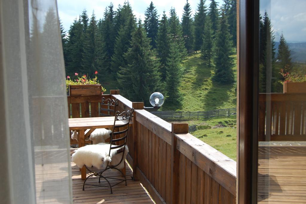 Cabana Motilor Mărişel Esterno foto