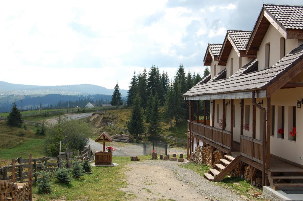 Cabana Motilor Mărişel Esterno foto